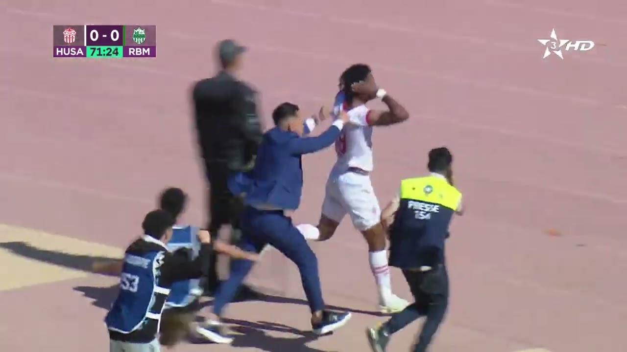 🎥| حسنية أكادير يضمن بقاءه في القسم الأول بعد فوزه على حساب ضيفه رجاء بني ملال