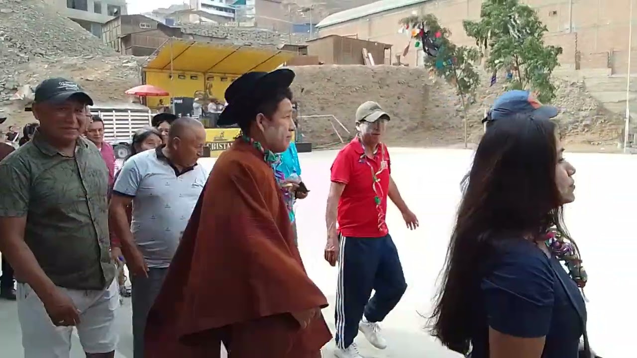 👏 BAILE ALREDEDOR DE LA YUNZA 2026 - RESIDENTES DE PUTICA EN LIMA 🎄