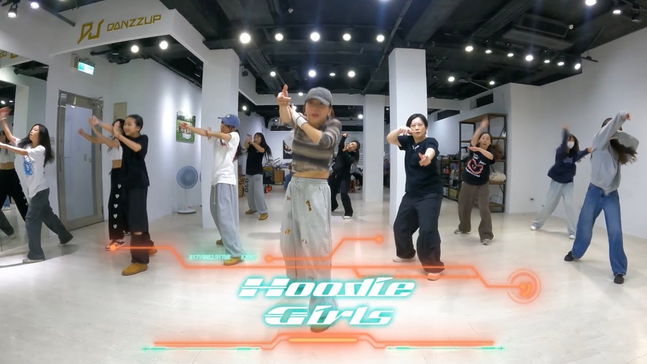 Hoodie Girls / 小鳥老師 (週六:進階班) Choreography