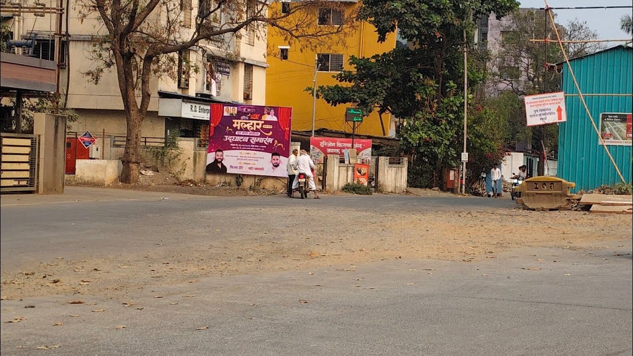 Shehnaz designer is live! Aaj silai bunai sambandh Bahar ghumne chalo