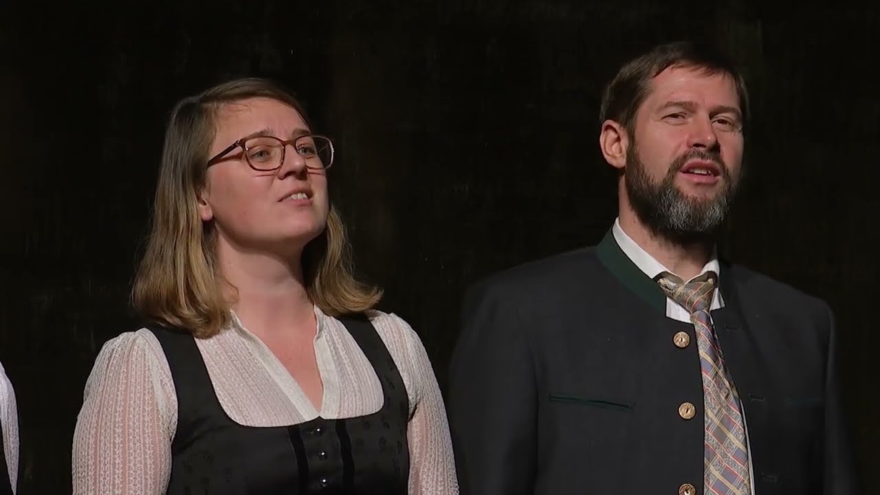 Salzburger Adventsingen 2021 -  Ich stehe im Waldesschatten