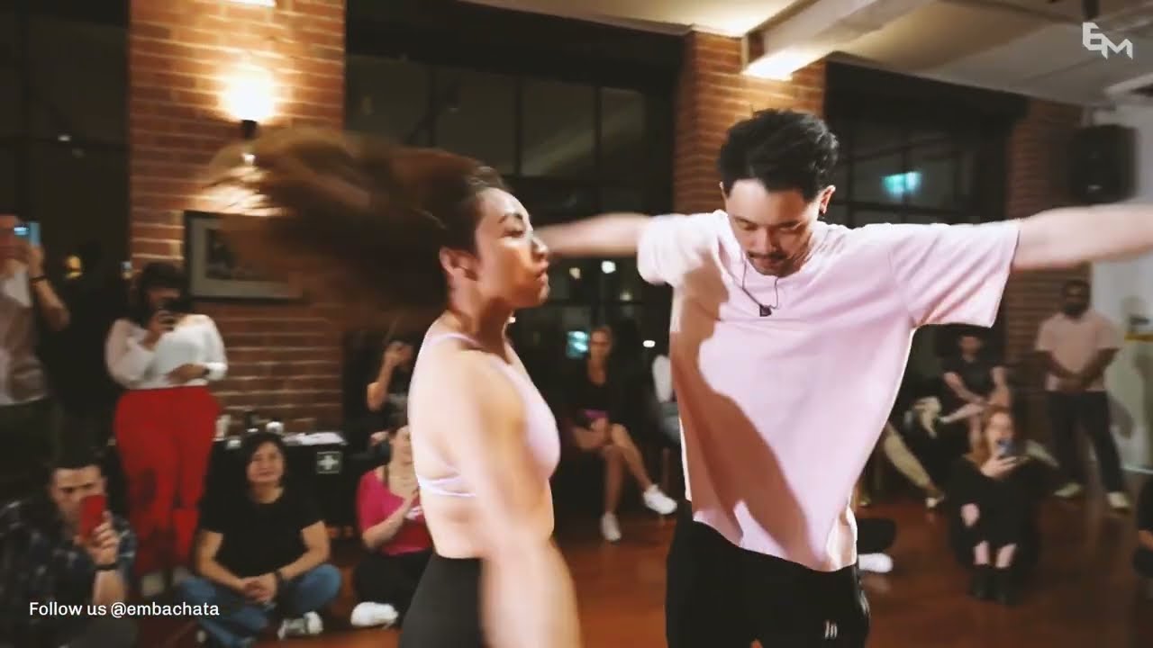 Eric & Meilin | Bachata | En Los Pasillos - SONCE + Mayinbito