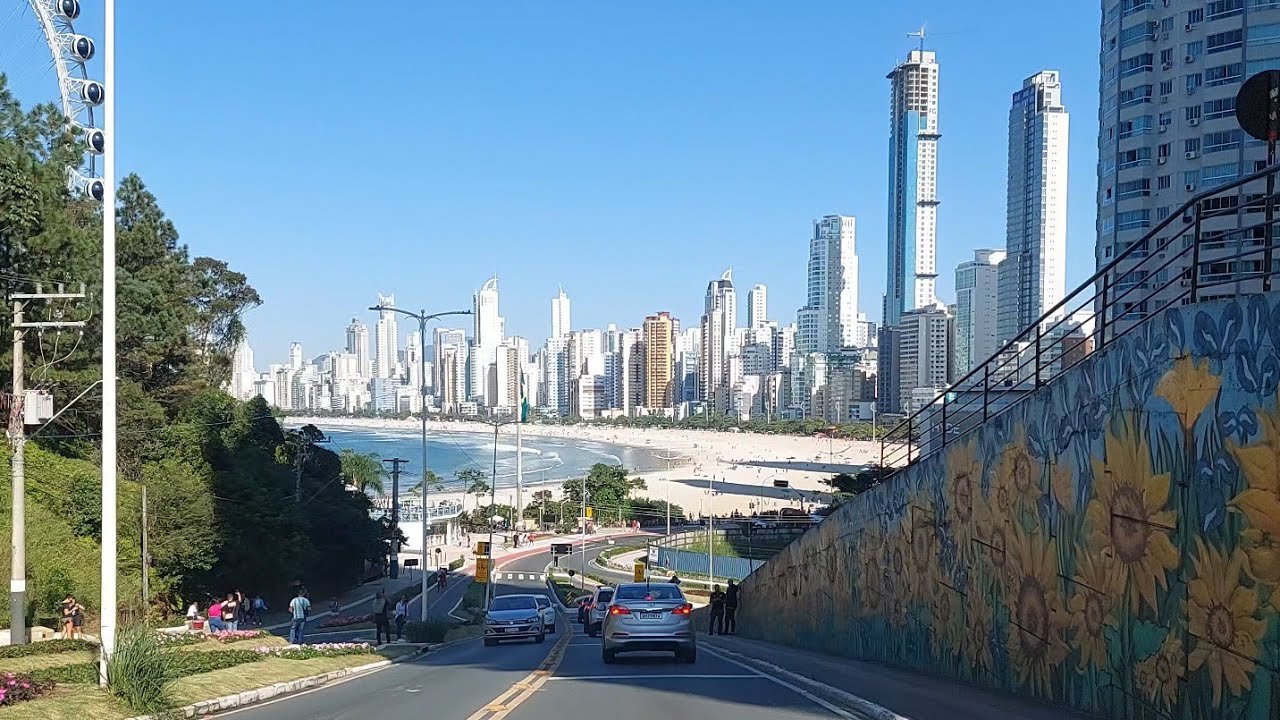 Centro Itajai  SC até Balneário Camboriú SC..Dia melhor