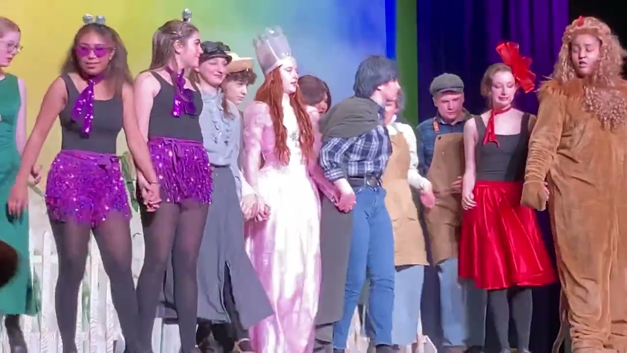 The Wizard of Oz, Bows and Curtain Call
