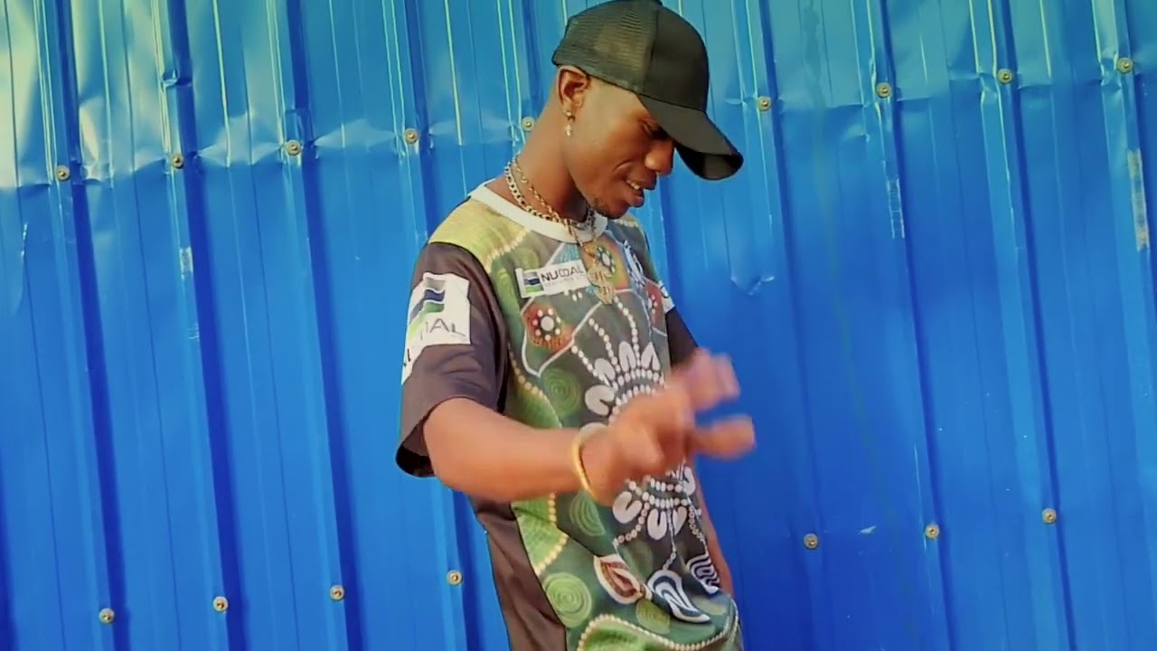 Pilaly key_-_Nakosso_(video oficial)by seven