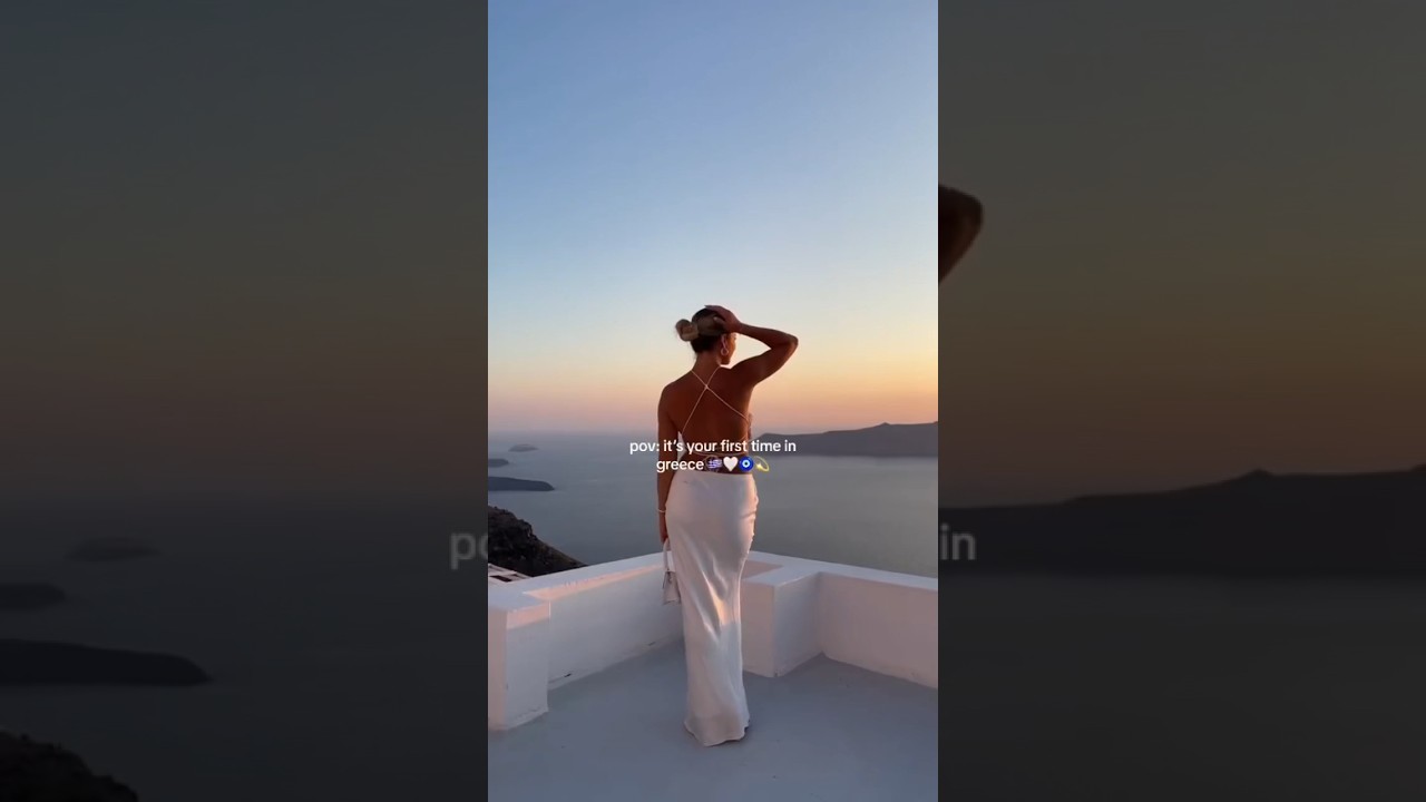 It&rsquo;s giving mamma mia 🇬🇷🐠💫🐚🤍 #greece #summeringreece #santorini