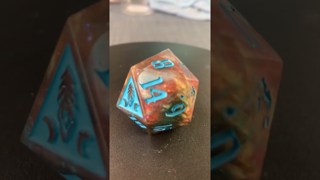 Transformation - custom chonk D20