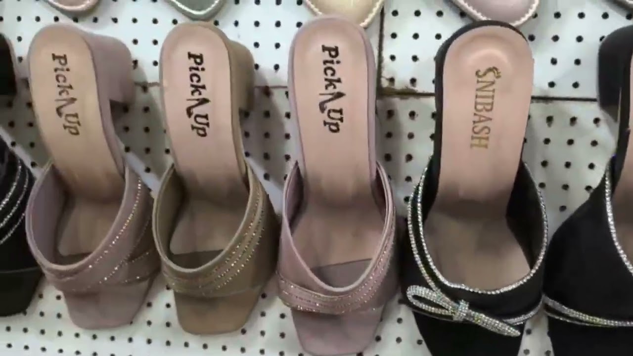 Govandi shivaji nagar road 2 plot 8 mumbai #footwear #trending #reels #viral #video #shorts #funny 