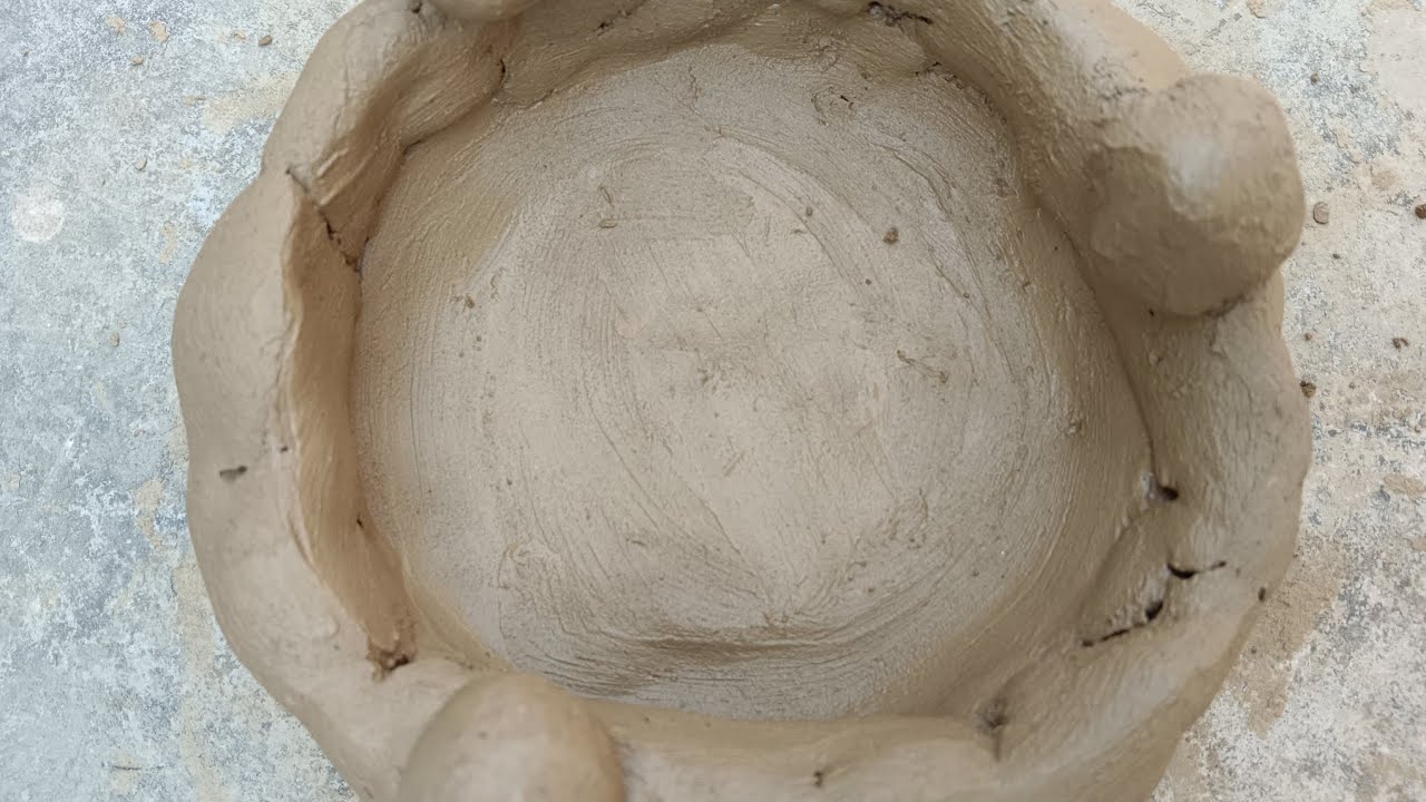Mitti ki anguthi puri video dekhiae kaise banti hai aapko bahut maja aaega #mudclay #potteryclay 