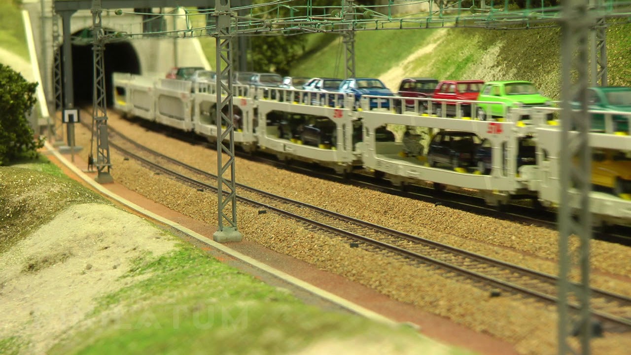 SNCF Trains Miniatures de Jouef sur le réseau «Bourgogne 1500 V» Rails Miniatures de la Boucle