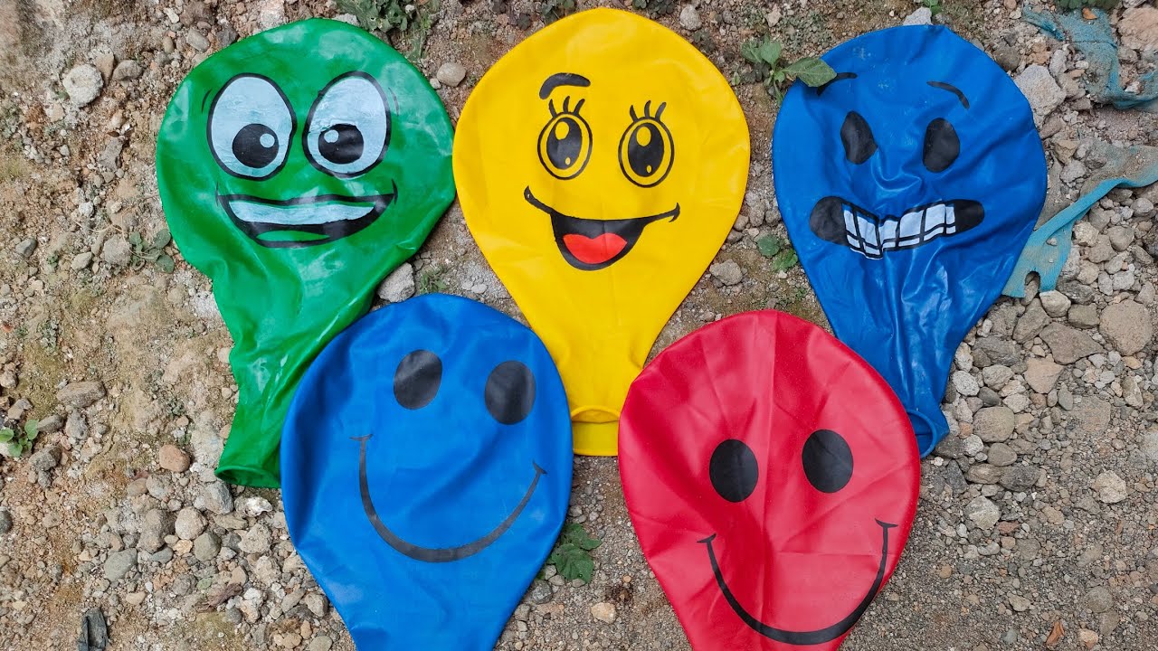 Wow !! Meniup Balon Emoji Jumbo Warna Kuning,Biru,Merah Dan Hijau || Ada Suara Lucu Dari Balon Jumbo