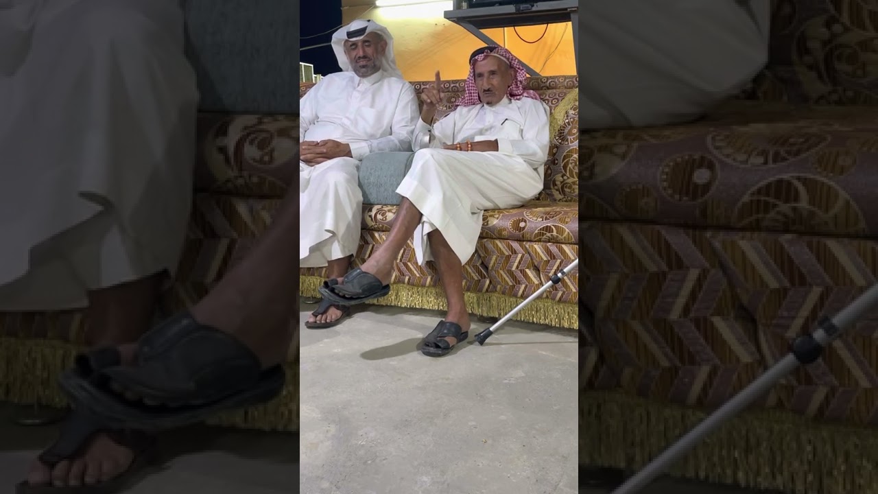 الوالد : محمد حسن غريب متحدثا عن تاريخ رجال المع ( تصوير : ابراهيم حسن ) ٢٦-١-١٤٤٤