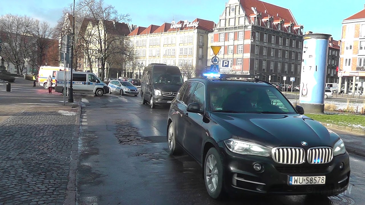 Przejazd kolumny rządowej z Prezydentem Dudą przez Gdańsk