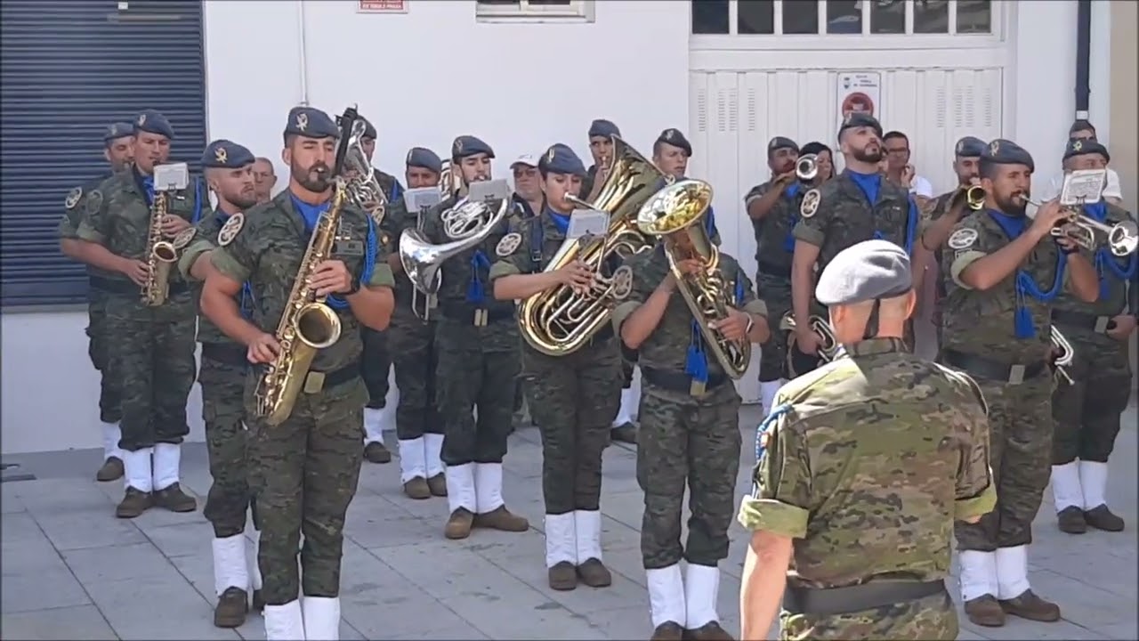 Concierto  en el Canton da Leña a cargo de la Banda Mitar de la Brilat (2º parte)