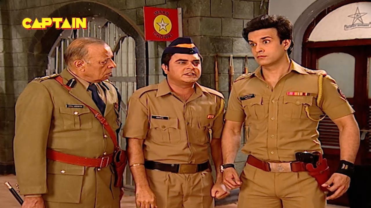 थाने में हुई जब पुलिस कमिश्नर के साले बिल्लू की एंट्री || F.I.R. Full Episode