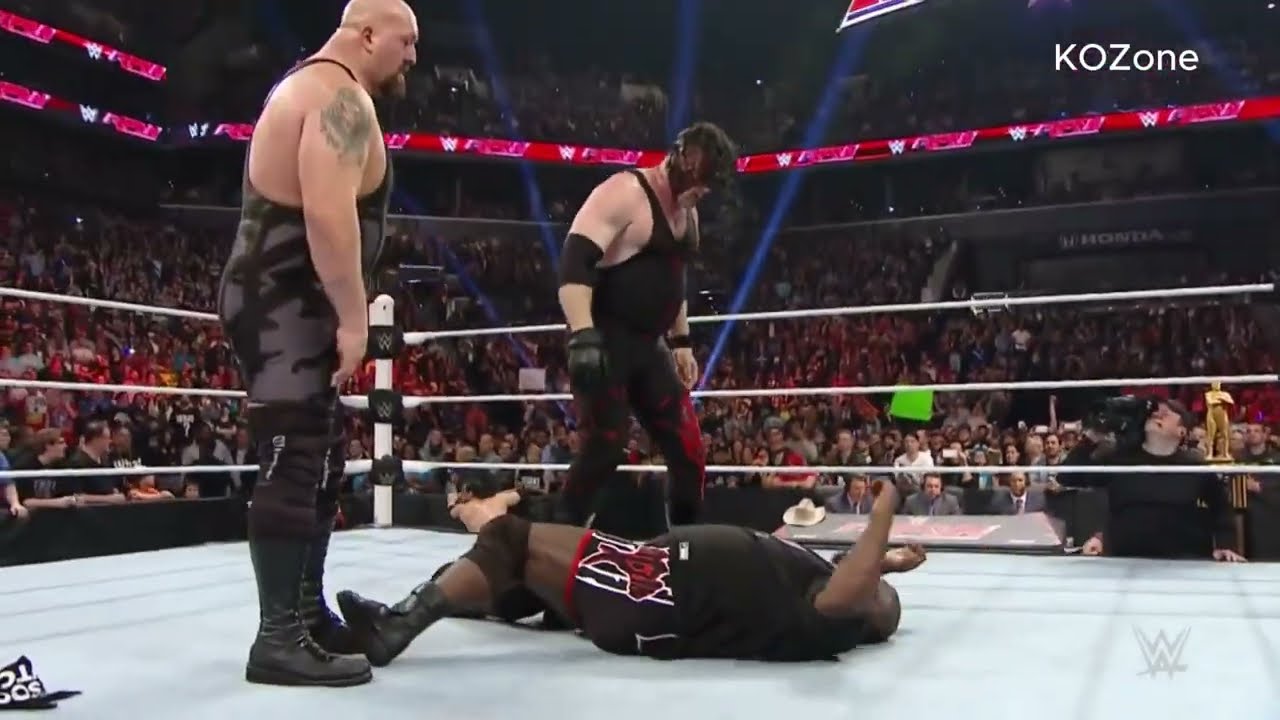 Mark Henry vs WWE Finishers | Who Dominated?