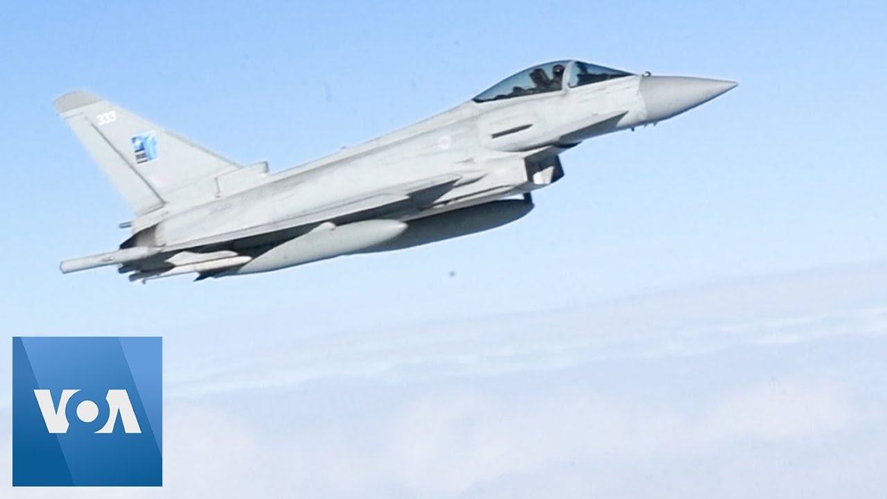 US Flies B-52 Bombers Over UK and Europe to Show NATO Solidarity