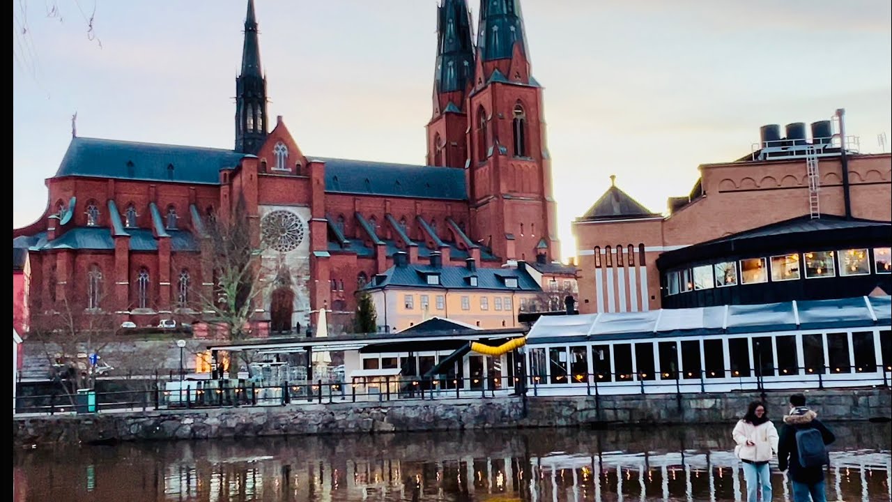 Sweden Walks: Uppsala cathedral. History walk to the grave of Gustav Vasa. 