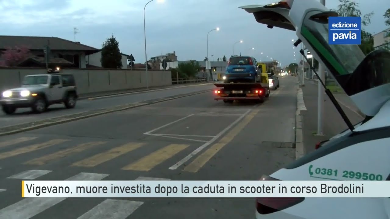 Vigevano, incidente in corso Brodolini: muore investita dopo la caduta in scooter