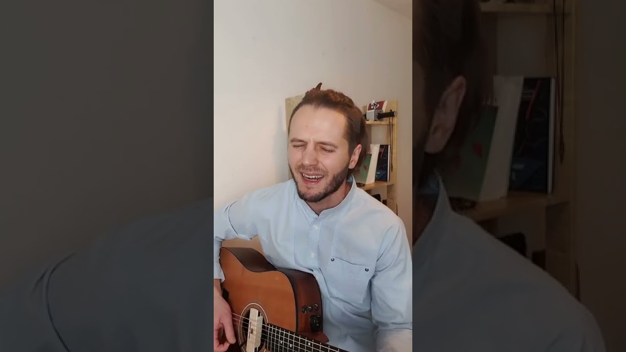 Идёт, смотри... #песня #набросок #песняподгитару #NewMusic #guitarsong #guitarsketch
