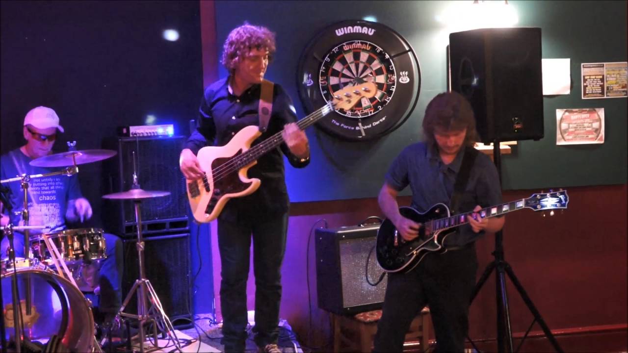 Jamming with The Tom Walker Trio -  Watchtower July 16