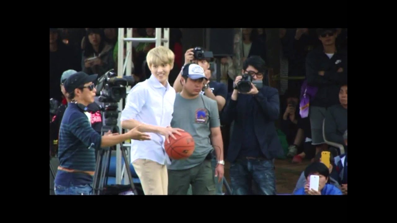 [fancam] 131013 Dream Team EXO Kris playing basketball (2)