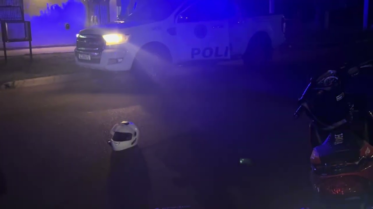 Grave accidente en 37 e/ 32 y 34: dos jóvenes hospitalizados, una joven con aparente fractura