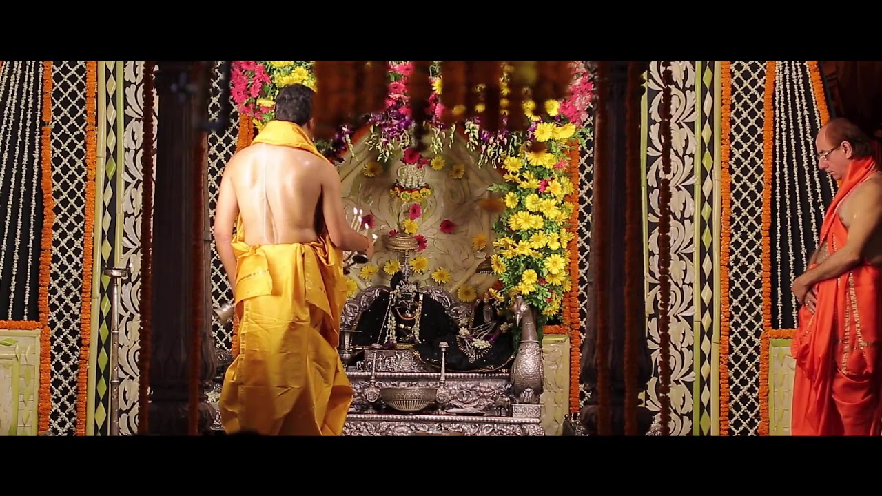 Sandhya Aarti at Sri Radha Raman Temple by Sri Anurag Goswami