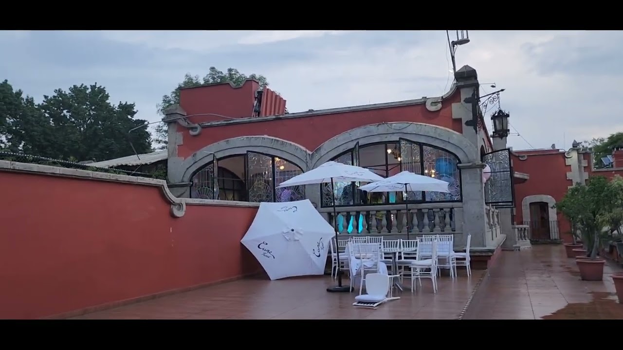 Antigua exhacienda Tlalpan. Antigua casa de la diva Maria Felix. Ahora convertida en restaurante