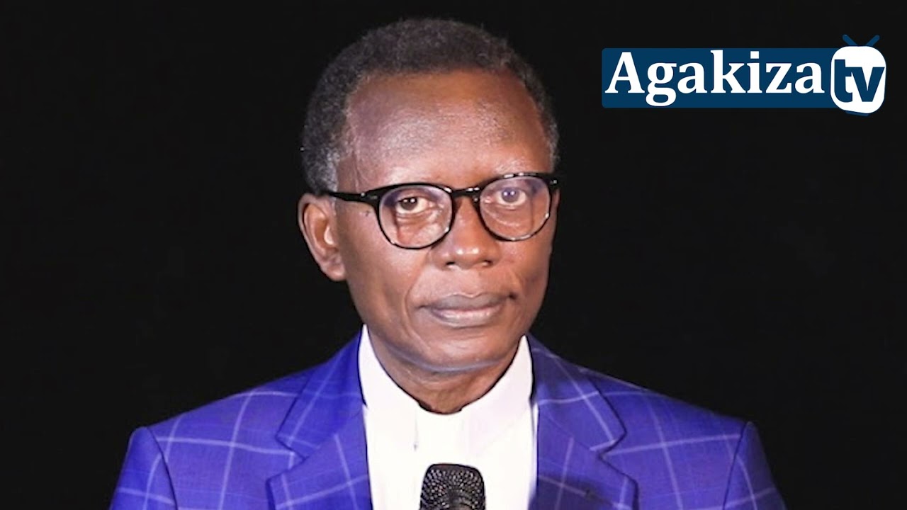 Pastor Antoine R.  ati dore uko nuzuye Umwuka Wera/Dore Icyo usabwa gukora niba wifuza kumwuzura