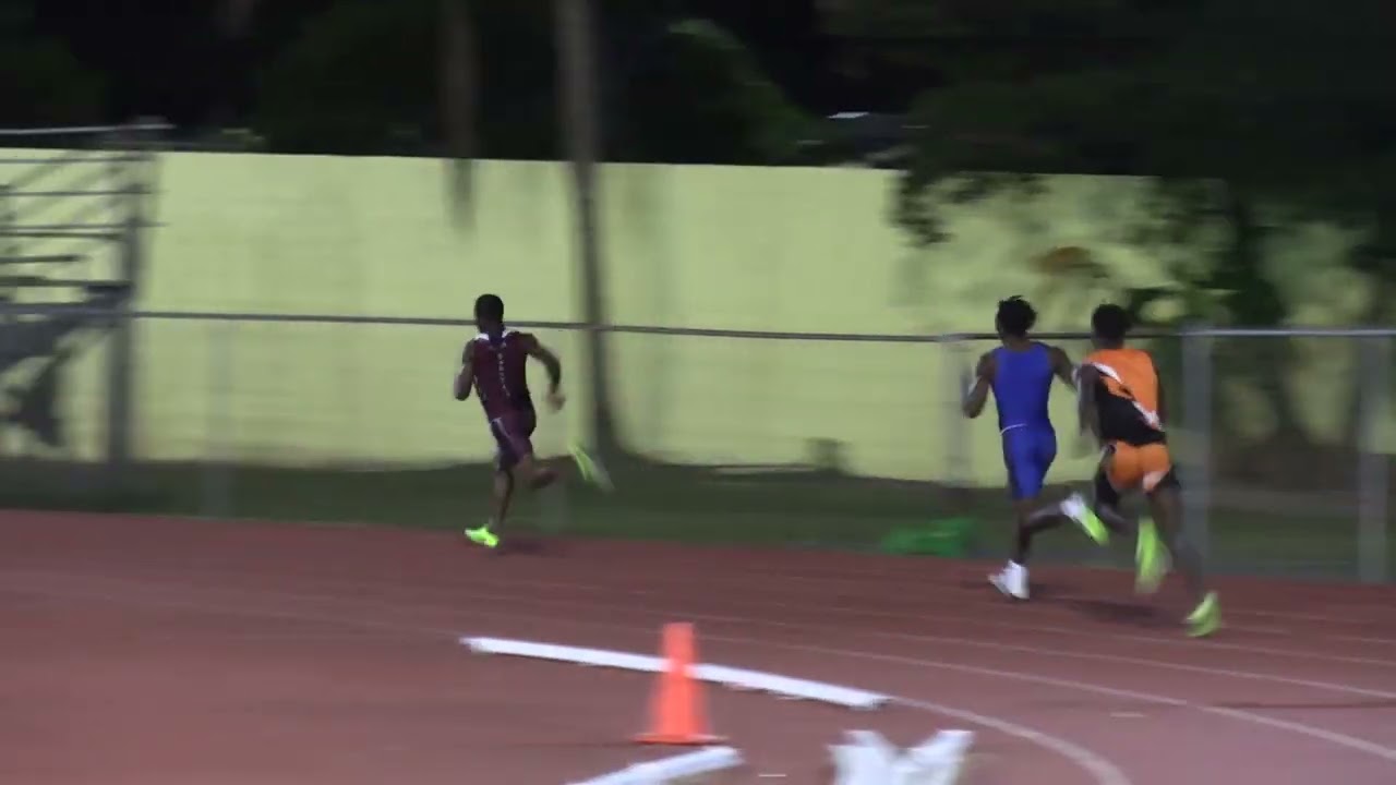 T-Bird Flyers | Men 400m 