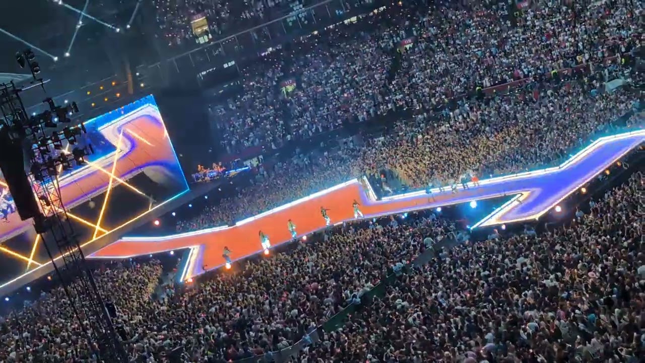 Taylor Swift - Shake It Off - The Eras Tour Amsterdam 4th of July 2024