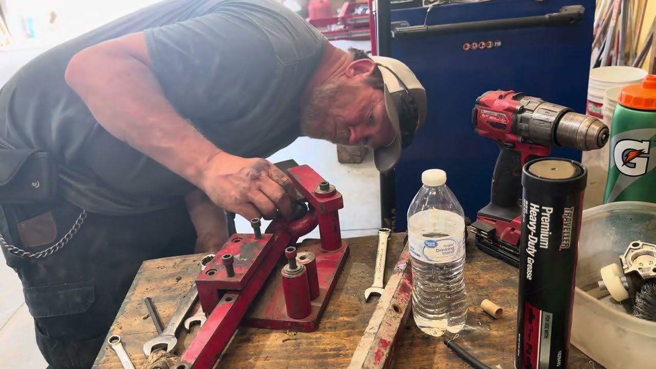 Allen ride on trowel machine arm replacement and blade pitch adjustment#concretetrowel #concrete