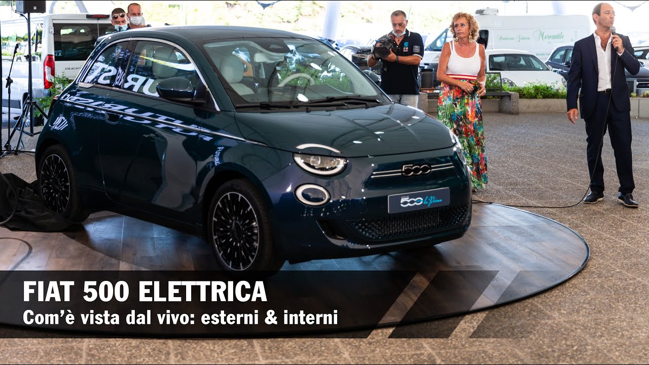 Nuova Fiat 500 Elettrica: com'è vista dal vivo | Esterni & Interni (ENG SUBS)
