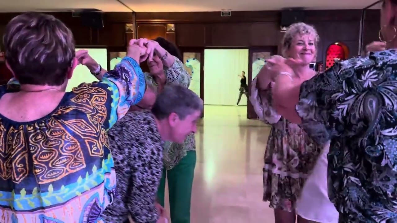Jean-Pierre COUSTEIX, ses musiciens et ses amis, à LLORET DE MAR, 15 au 19 avril 2024: la fête ! (6)