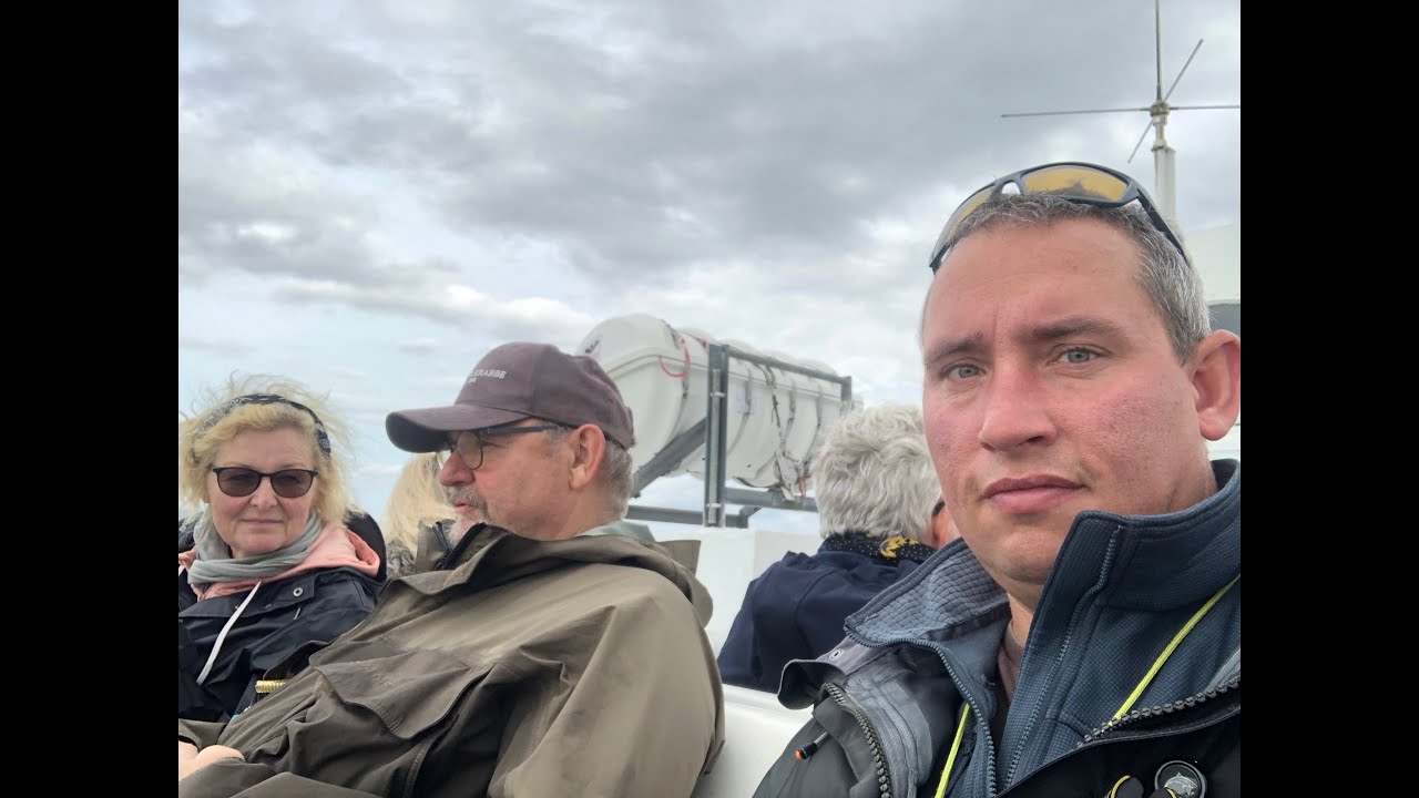 P&aring; tur med en Snurrebasse-Skrue-Twister i s&oslash;lv efter hav&oslash;rred