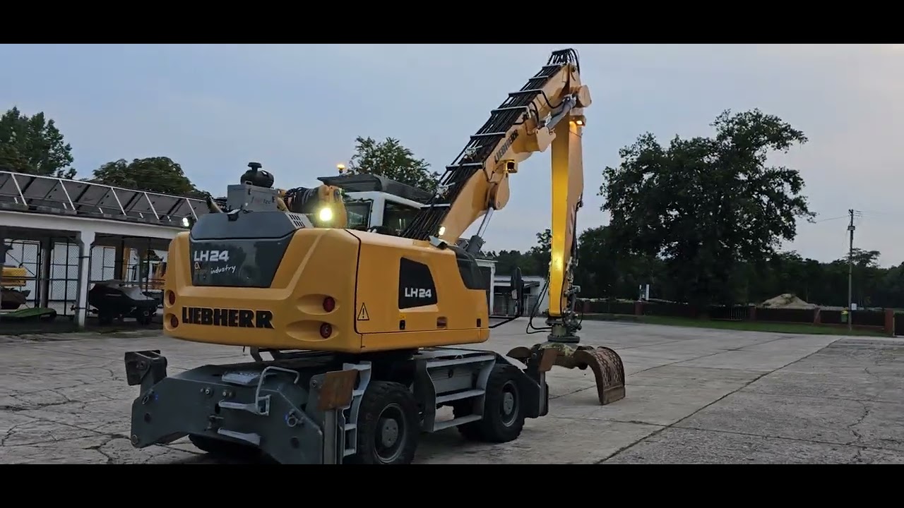 Liebherr LH 24