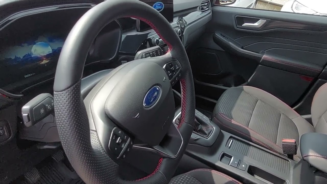 Oferta sprzedam Kuga 1,5 150 km prod. 2023r.