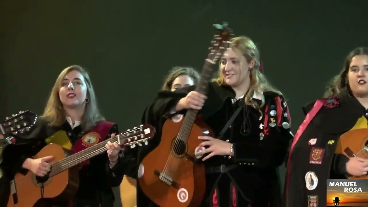 LA TUNA FEMENINA UNIVERSITARIA DE SEVILLA.-