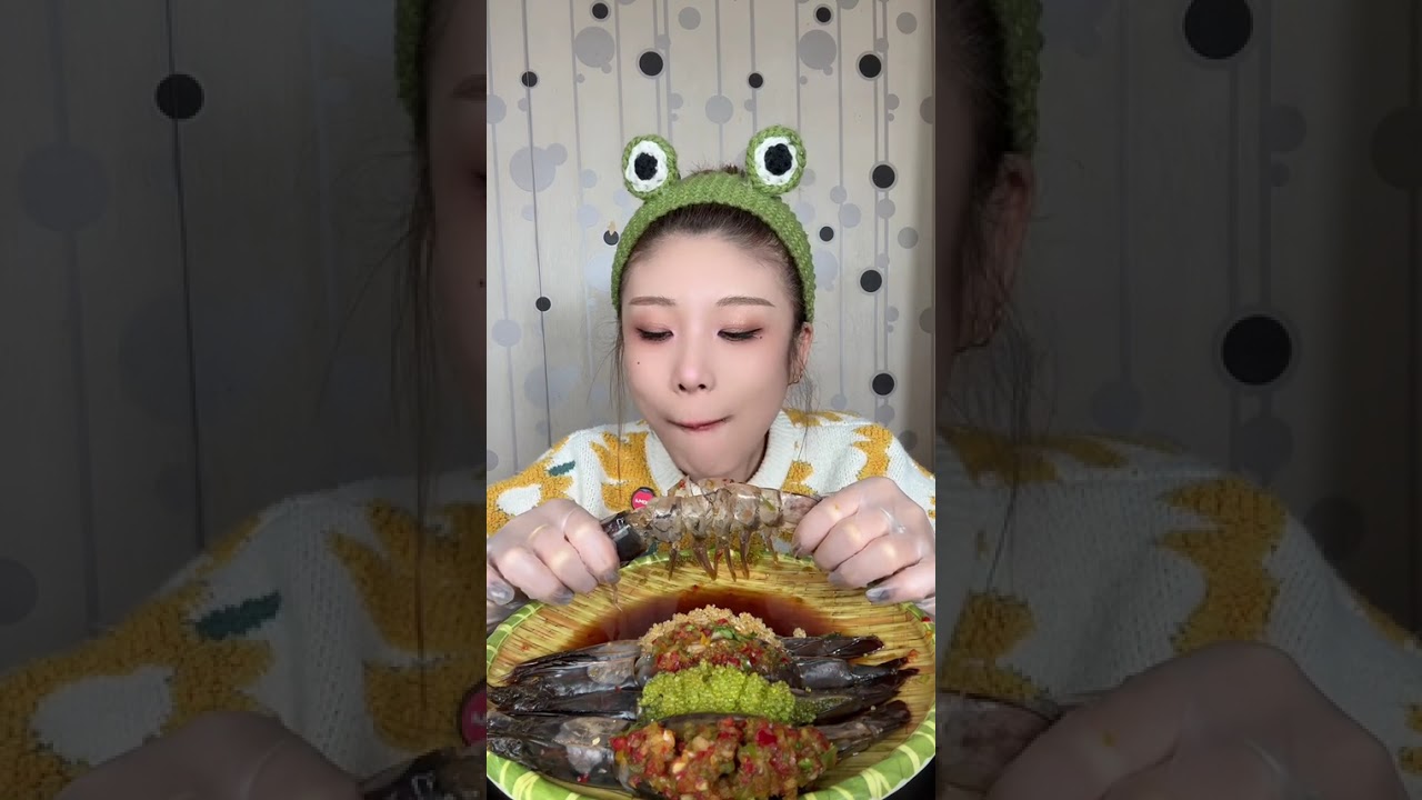 Here comes the stuffed fish roe shrimp. Do you like it Douyin Hotspot DOU Trending