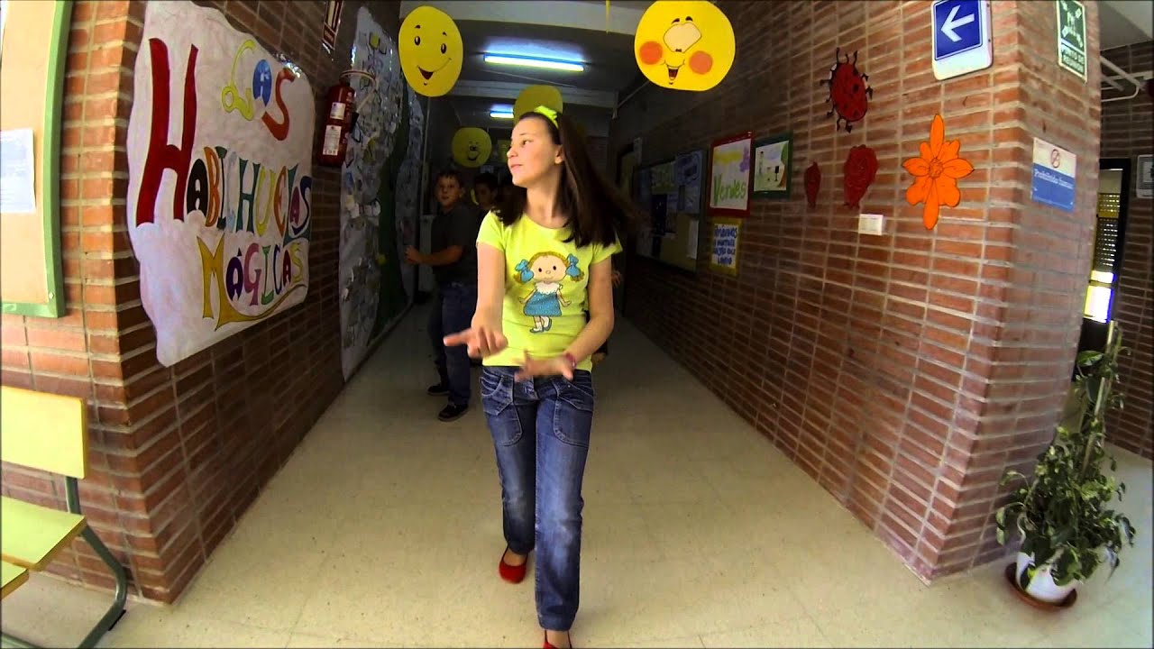 Lip Dub ALWAYS LOOK ON THE BRIGHT SIDE OF LIFE - CEIP Profesor Enrique Tierno