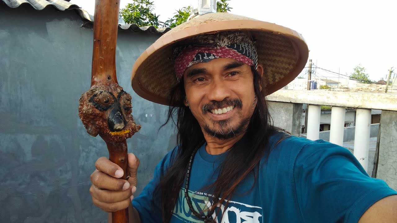 TONTONAN JADI TUNTUNAN  sedang live sekarang!