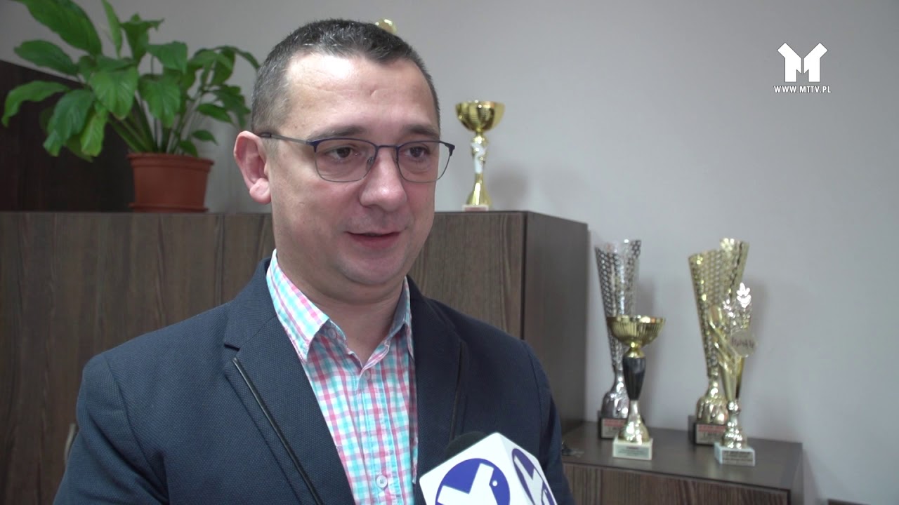SP 7 Z NOWĄ BAZĄ SPORTOWĄ
