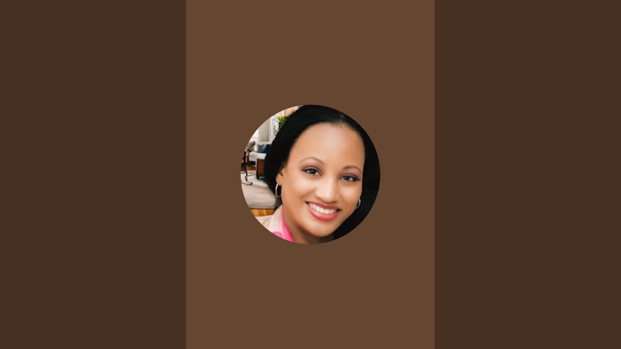 PlatinumqueenBE  is live!