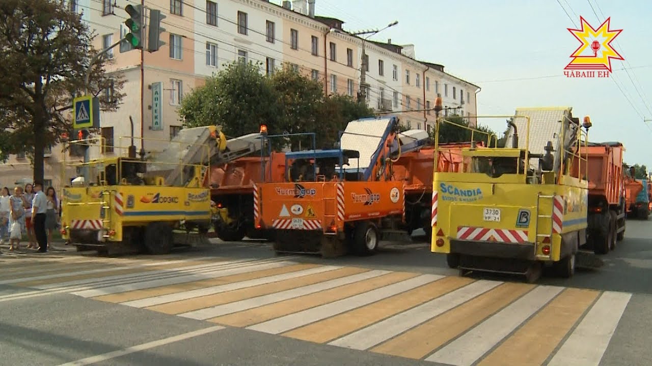 В честь Дня города состоялся парад спецтехники