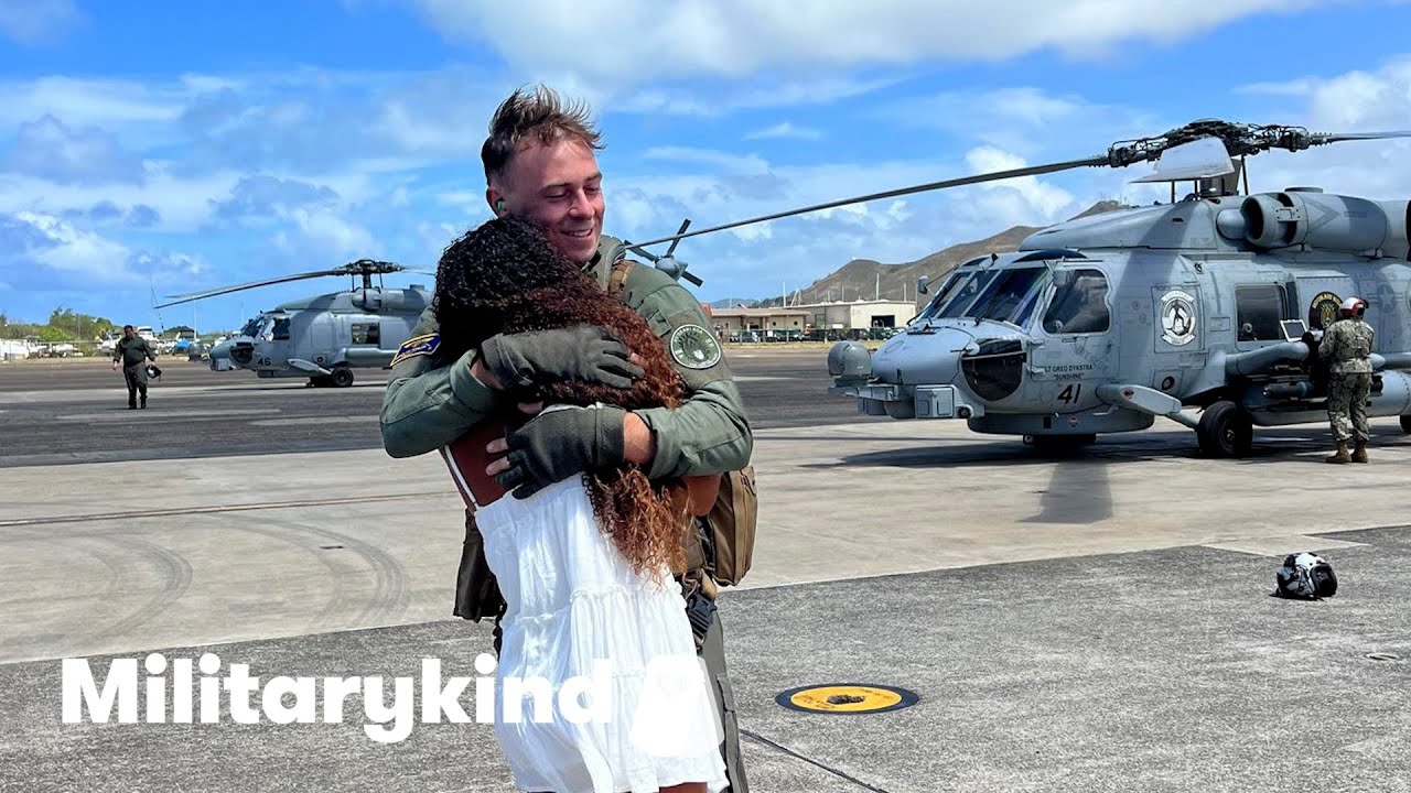Sailor reunites with the love of his life after seven months apart | Militarykind