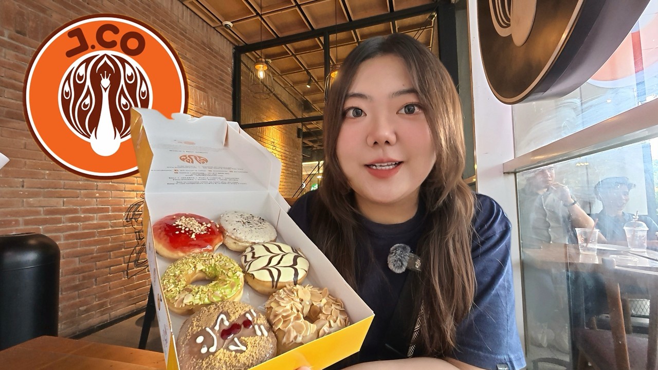 First Time Trying J.CO DONUTS in Indonesia 🇮🇩 Best Donuts in the World?!