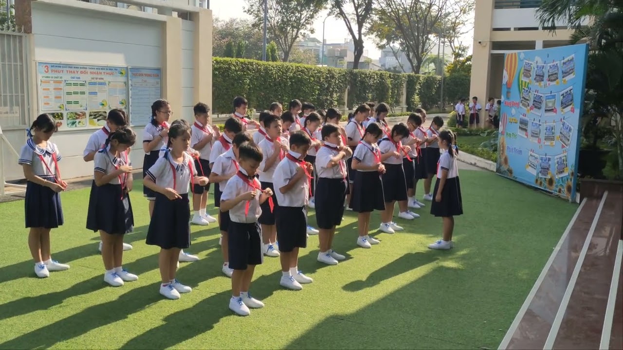 [NK 2018 - 2023] ĐỘI HÌNH HÀNG NGANG - NGHI THỨC ĐỘI 2022 - 2023 [VTS QUẬN 12 - NĂM 5]