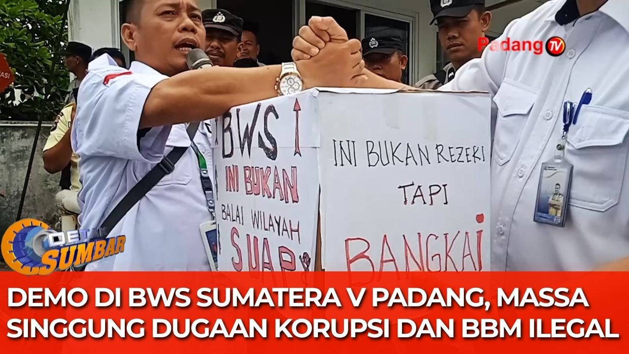 Demo di BWS Sumatera V Padang, Massa Singgung Dugaan Korupsi dan BBM Ilegal