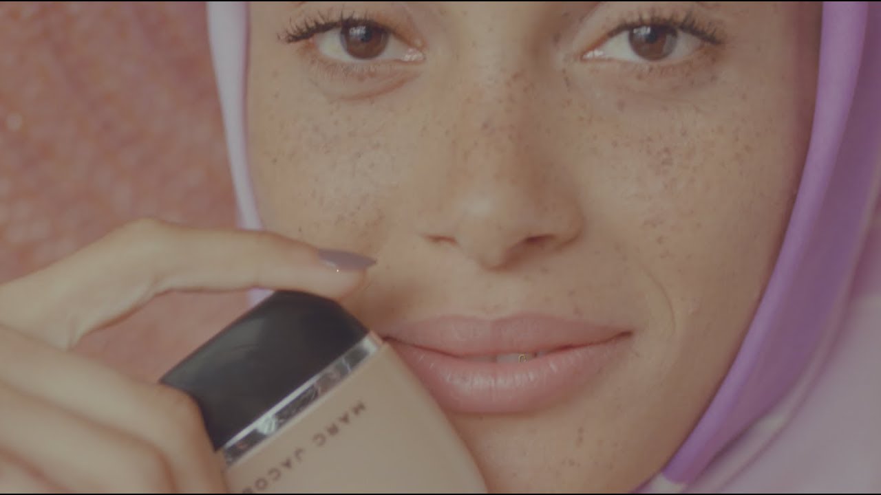 Shameless Youthful-Look 24h Longwear Foundation SPF 25